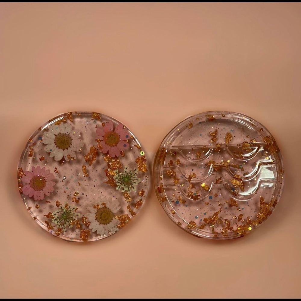 Round Eyelash Holder Case